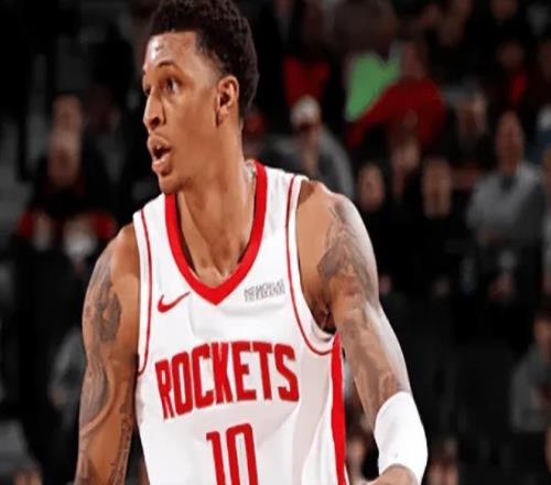 拜仁传奇盖,穆勒雕像在,安联球场外,欧亿体育官方,欧亿体育在线官网,欧亿体育线上,欧亿体育APP