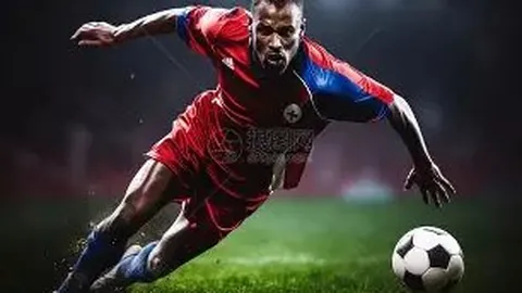 阿根廷学子用九万瓶盖拼接出梅西夺冠画像，缅怀世界杯辉煌时刻